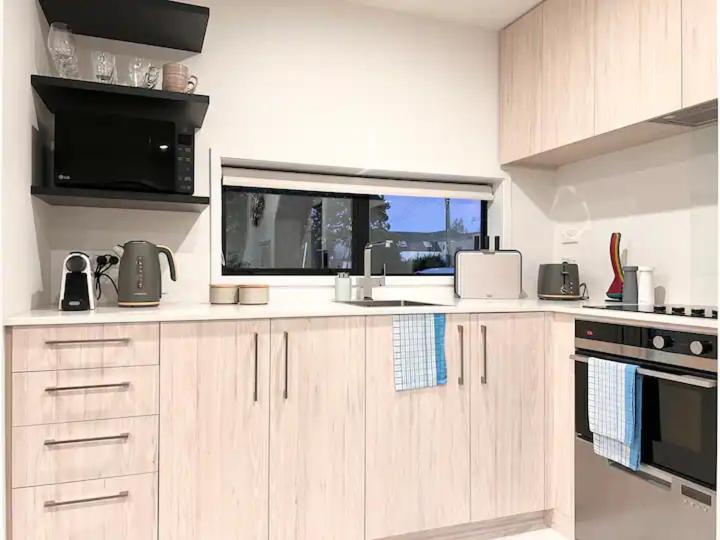 Christchurch Cbd Luxury Townhouse 外观 照片